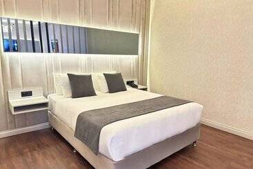 هتل 216 Station Suite Gebze