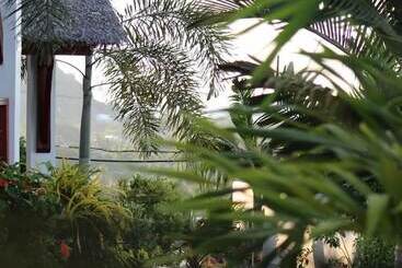 هتل Andriana Resort & Spa