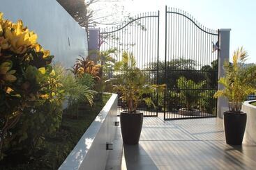 هتل Andriana Resort & Spa