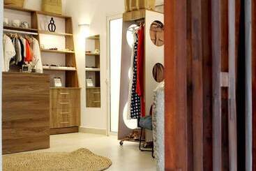هتل Andriana Resort & Spa