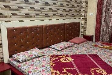 هتل Dream Land