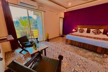 酒店 Golden Rice Inn Candolim, North Goa   Near To Beach