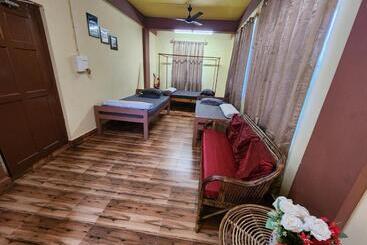 酒店 Reba Food And Lodging Dawki