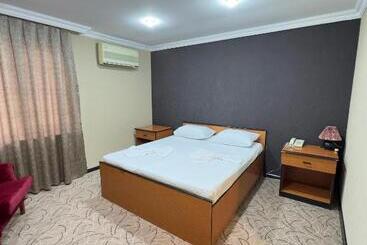 هتل Rosemary Inn