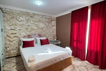 هتل Rosemary Inn