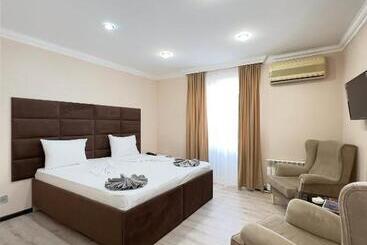 هتل Rosemary Inn