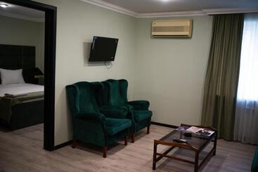 هتل Rosemary Inn