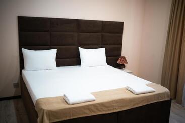 هتل Rosemary Inn