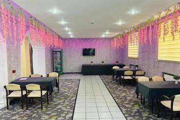 هتل Rosemary Inn