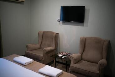 هتل Rosemary Inn