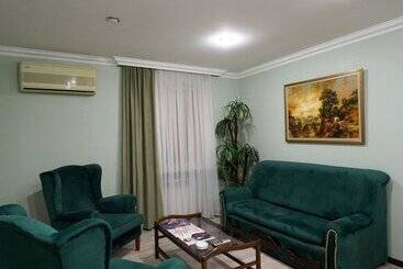 هتل Rosemary Inn