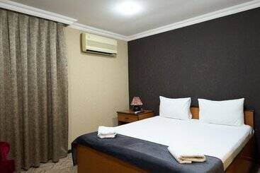 هتل Rosemary Inn