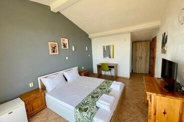 膳宿费 Guesthouse Serenity Hill