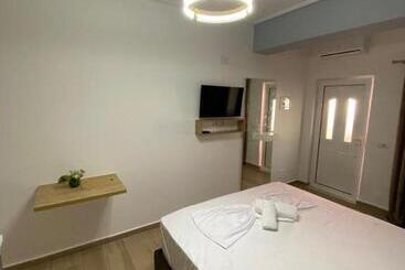 هاستل Rian Guest House