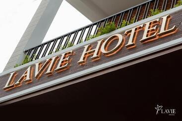 Khách Sạn Lavie Hotel Quảng Ngãi