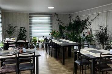پانسیون Archa Guest House