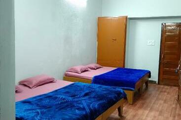 پانسیون Shree Maruti Guest House