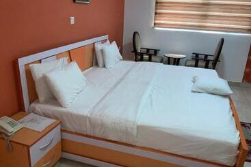Springpark Yaad Hotel & Apartment Ikoyi