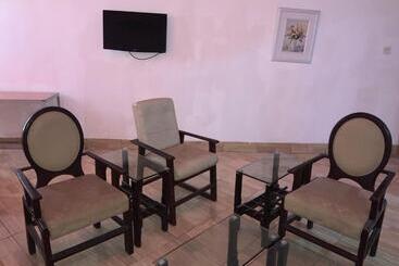 Springpark Yaad Hotel & Apartment Ikoyi