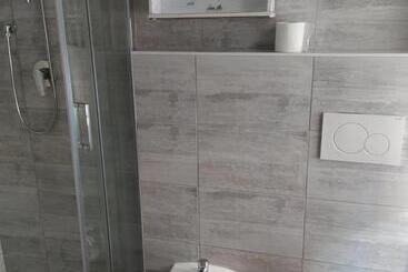 پانسیون Angy S Rooms