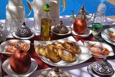 پانسیون Maison D Hôtes Iminigran & Spa