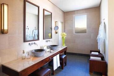 Anantara Al Jabal Al Akhdar Resort
