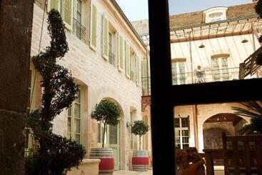 تختخواب و صبحانه Le Clos Sainte Marguerite