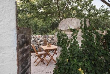 تختخواب و صبحانه Trulli Del Bosco