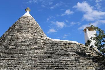 تختخواب و صبحانه Trulli Del Bosco