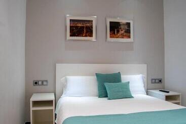 Hostal Apolo