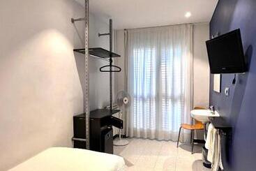 Hostal Apolo