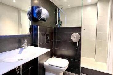 Hostal Apolo