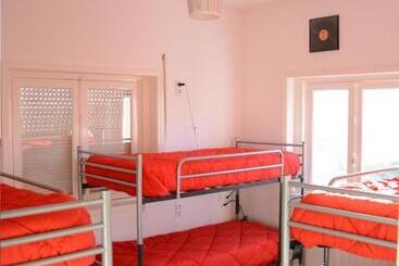 هتل Airporto Hostel