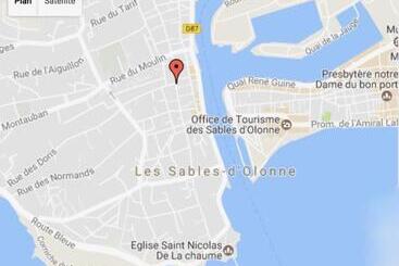 هتل Hôtel De La Tour