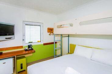 هتل Ibis Budget Brisbane Airport
