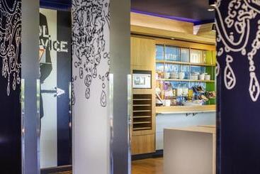 هتل Ibis Budget Brisbane Airport