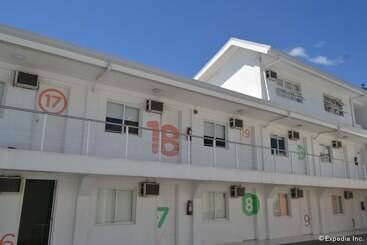 Islands Stay Hotels Mactan