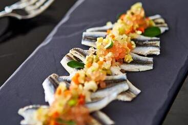 هتل Kimpton Seafire Resort + Spa, An Ihg