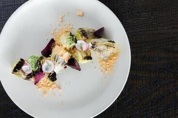 هتل Kimpton Seafire Resort + Spa, An Ihg