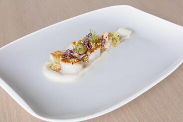 هتل Kimpton Seafire Resort + Spa, An Ihg