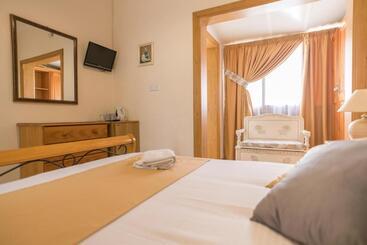هتل Lantern Guest House