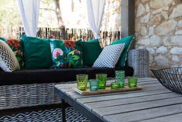 هتل Le Jardin D'emile