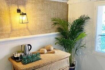 هتل Le Jardin D'emile