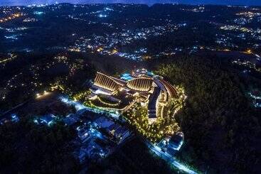 هتل Renaissance Bali Uluwatu Resort & Spa