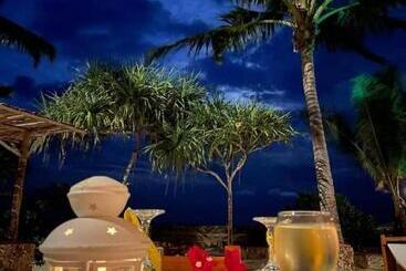 هتل Samaki Lodge