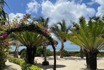 هتل Samaki Lodge