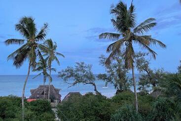 هتل Samaki Lodge