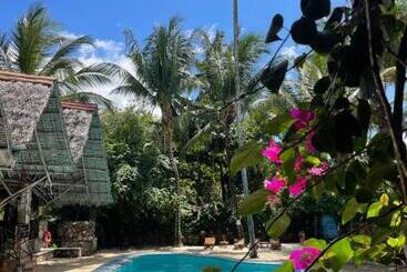 هتل Samaki Lodge