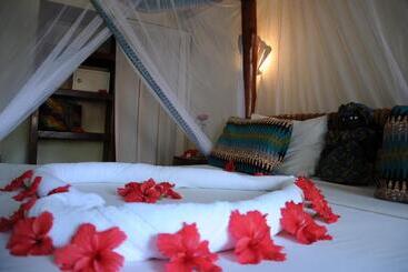 هتل Samaki Lodge