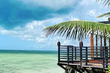 هتل Samaki Lodge